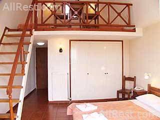 Solaris Studios and Apartments 3